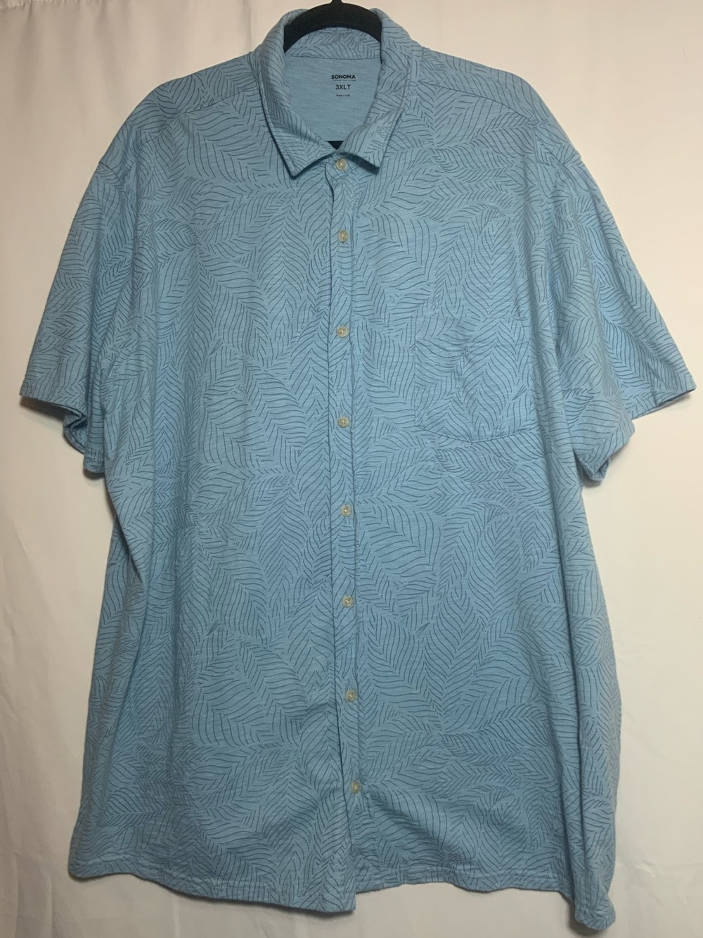 Sonoma Blue Short-Sleeve Button-Down Shirt with Leaf Print